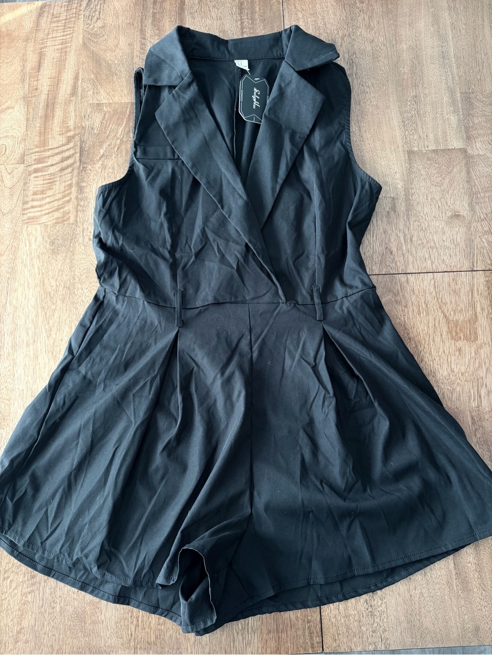 (NEW) Soly Hux Sleeveless Black Collared Romper by
